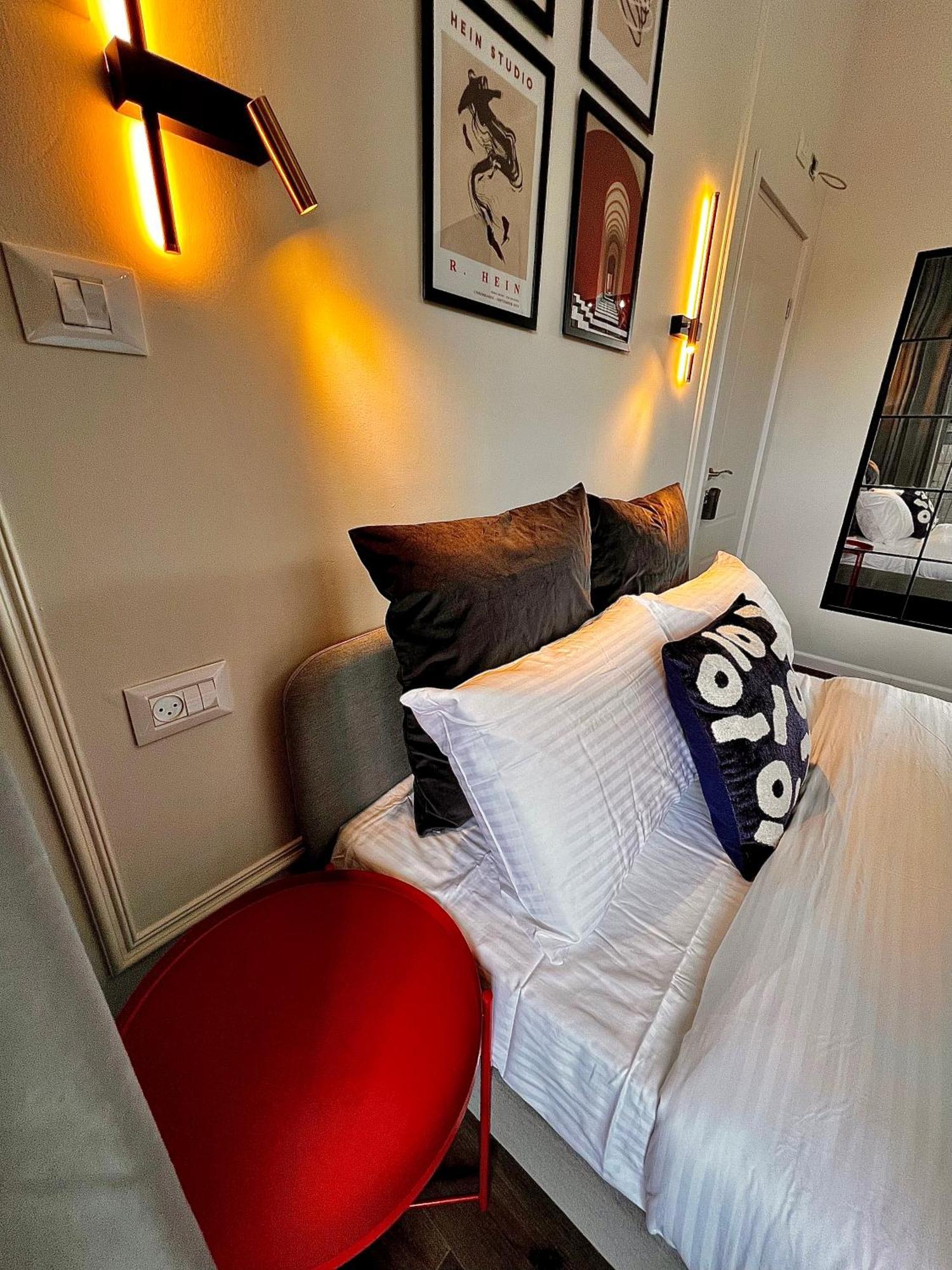 Designer With Complex & Jacuzzi Near Bahai Garden דירה *